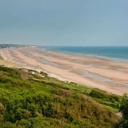 بيت للعطل La Ferme De La Baconnerie *