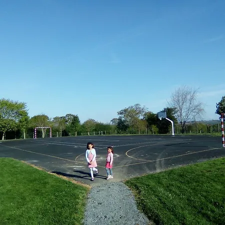 La Ferme De La Baconnerie بيت للعطل *