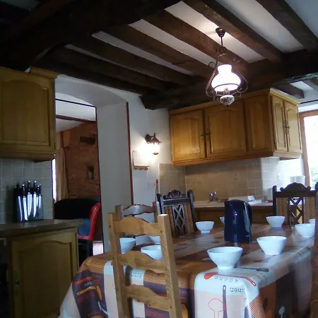 بيت للعطل La Ferme De La Baconnerie