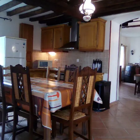 La Ferme De La Baconnerie بيت للعطل *